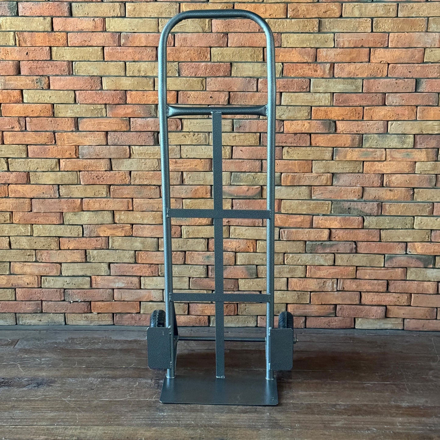 Viking Curved Handle Hand Truck – 8-Inch Solid Wheel, 150 kg Capacity (HT1150)