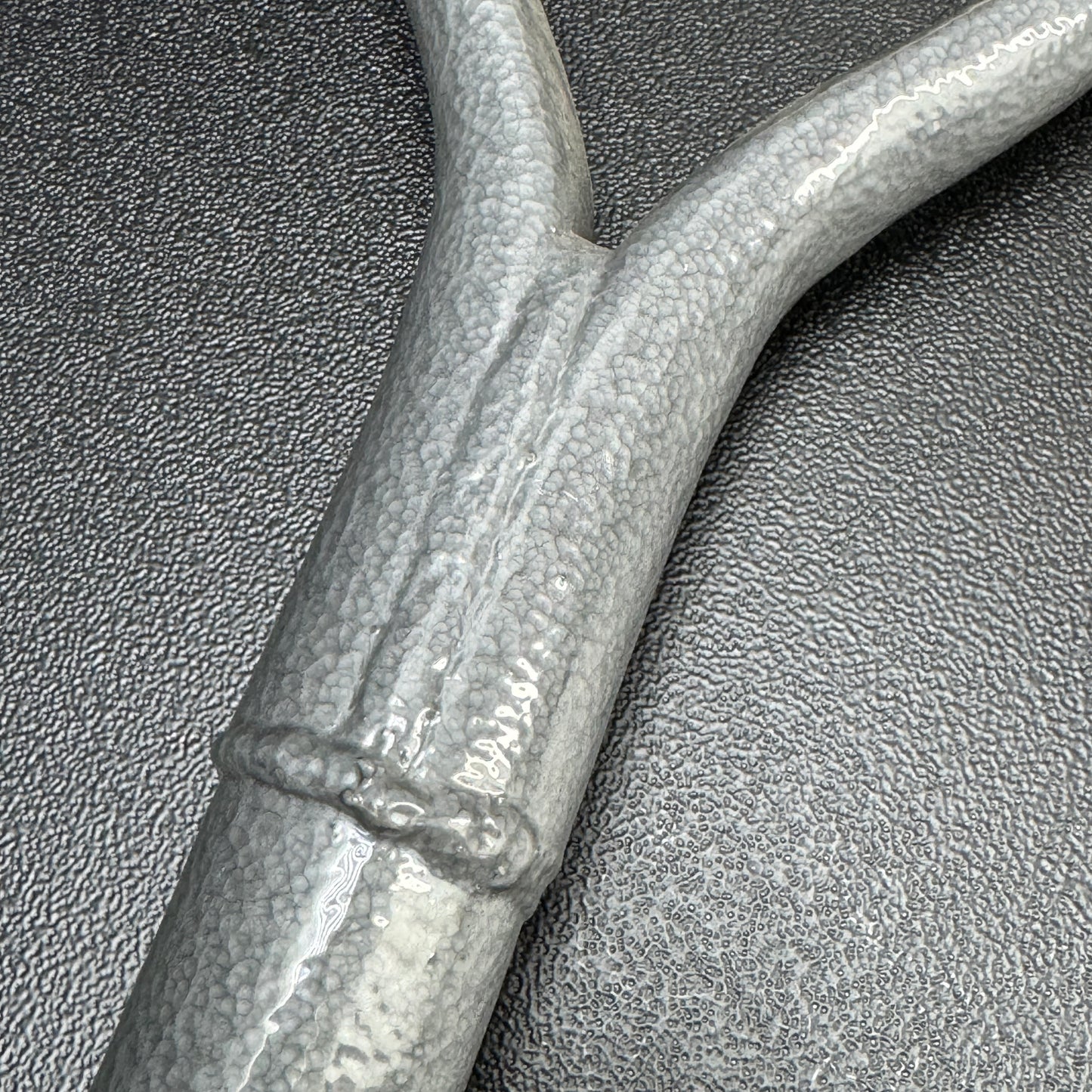 Galba Works PG10-2MY Tubular Steel Shovel | Round Point | 14 Gauge | Wooden Grip | Heavy Duty