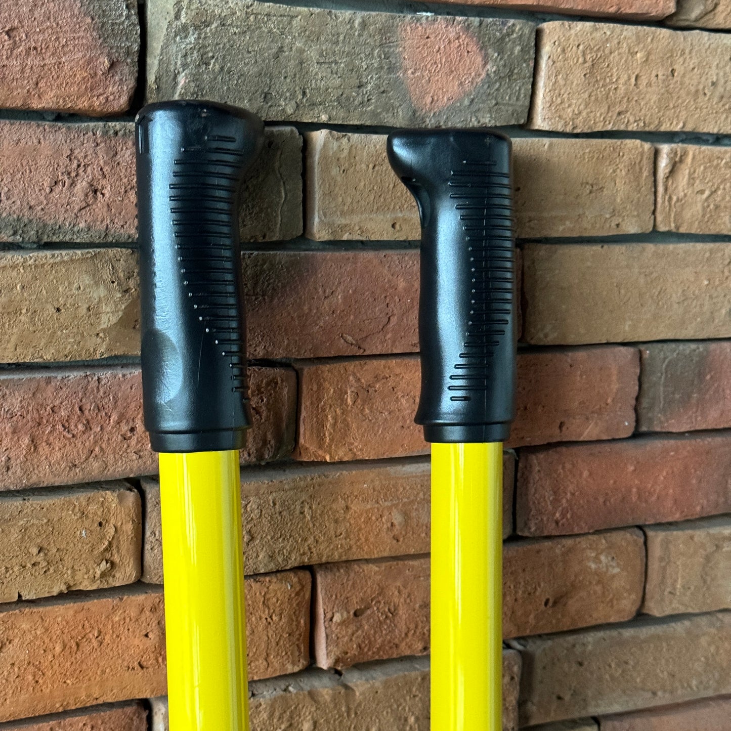 VIKING Post Hole Digger 48" Atlas Pattern, Fiberglass Handle for (Gardening and Agriculture)